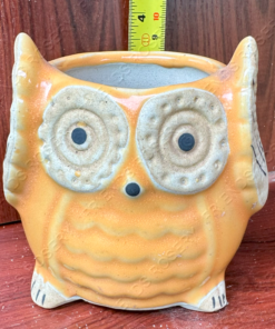 Alternative view of Ceramic Pot - Owl